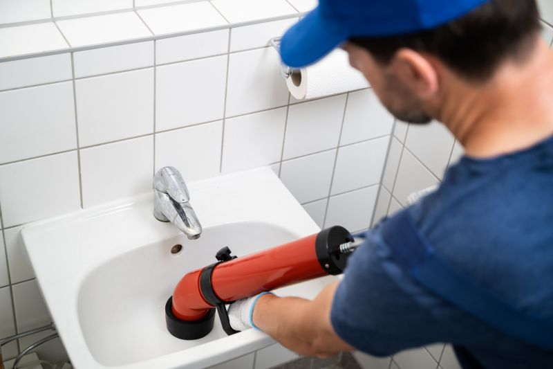 How Professionals Remove Tough Drain Clogs Safely
